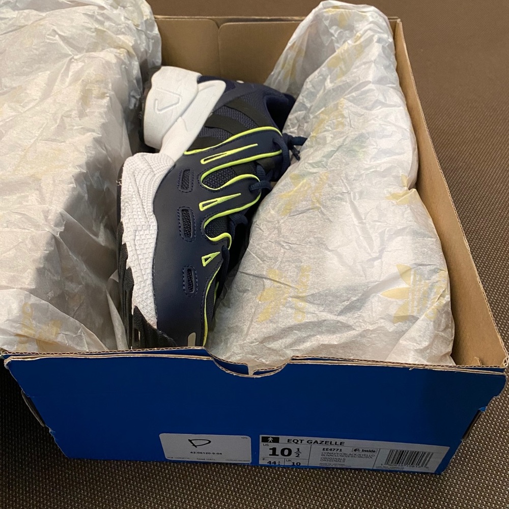Adidas - Picture 5 of 5